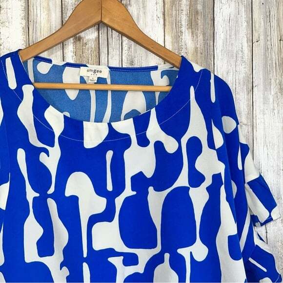 Umgee Can’t Wait Saphire Blue Abstract Ruffle Sleeve Blouse - Picture 4 of 6